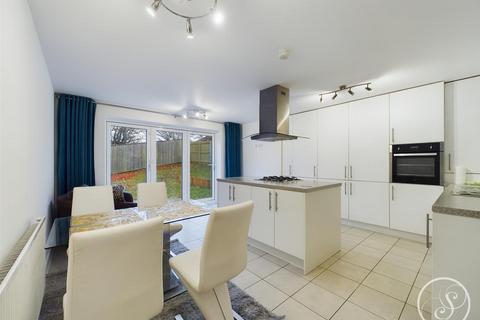 4 bedroom semi-detached house for sale, The Laurels, Moortown, Leeds