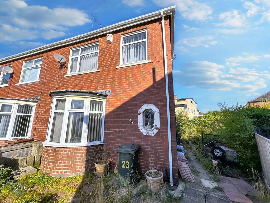 Iolanthe Crescent, Newcastle upon... 2 bed semidetached house for sale