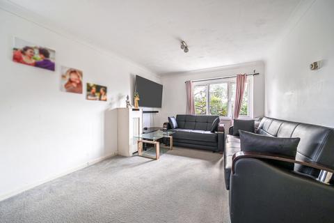 2 bedroom apartment for sale, Oakfields, Alexandra Avenue, Camberley, Surrey, GU15