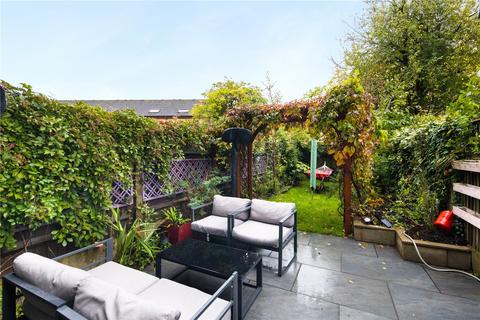 71 Beale Road, London, E3 5LA