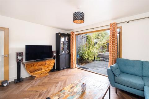 71 Beale Road, London, E3 5LA