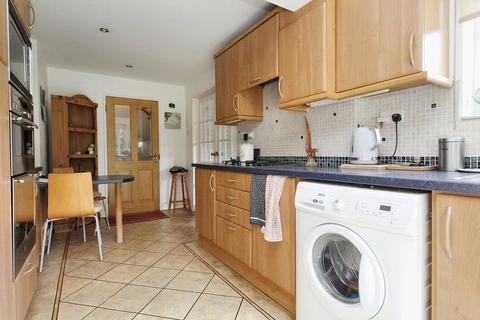 11 Pear Tree Dell, Letchworth Garden City, SG6 2SW
