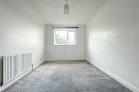 17 Chestnut Way, Tiptree, Colchester, CO5 0NX