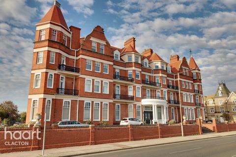 2 bedroom apartment for sale, Marine Parade East, Clacton-On-Sea