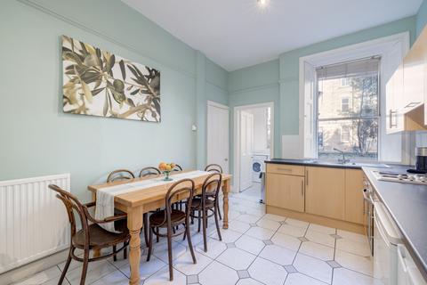 54 Ashley Terrace, Edinburgh, EH11 1RX