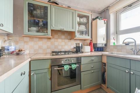 3 bedroom flat for sale, Fontenoy House, Kennington Lane, London, SE11