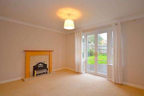 14 Baines Close, Silverstone, Towcester, NN12 8DG