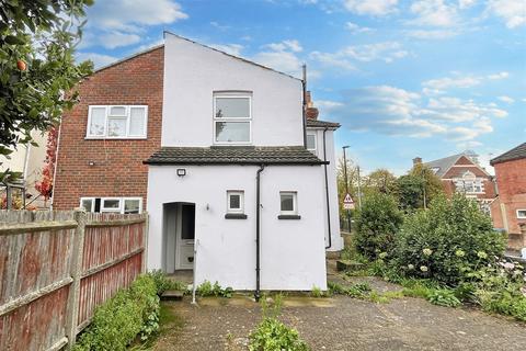 2 bedroom flat for sale, Southampton