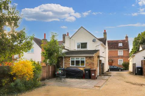 3 bedroom semi-detached house for sale, High Street, Walkern, Stevenage, Hertfordshire, SG2