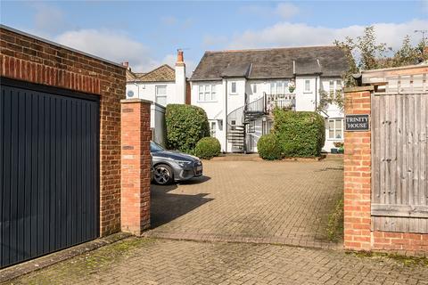 1 bedroom apartment for sale, The Cloisters, Old Woking, Woking, Surrey, GU22