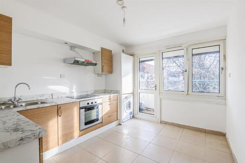 Flat 32, Clement House Rainsborough Avenue, London, SE8 5RY