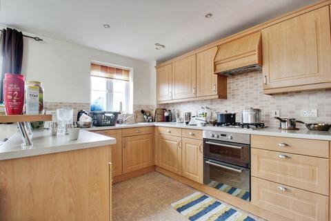 58 Brunel Crescent, Swindon, SN2 1FD