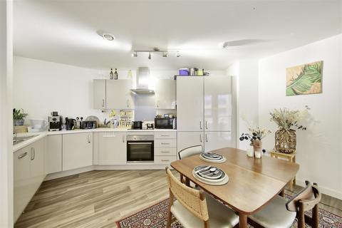 1 bedroom apartment for sale, Loughborough Park, Brixton SW9