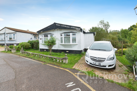 2 bedroom park home for sale, Brentwood, Essex, CM13