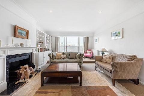 2 bedroom flat for sale, London SW7