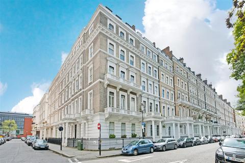 2 bedroom flat for sale, London SW7