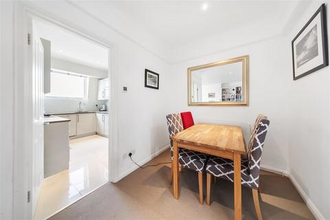 2 bedroom flat for sale, London SW7