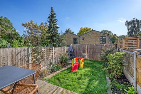 8 Albert Road, Leyton, London, E10 6NX
