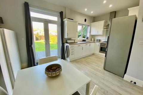 39 Albert Road, Bromley, BR2 9PT