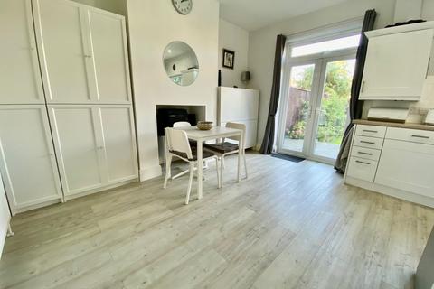 39 Albert Road, Bromley, BR2 9PT