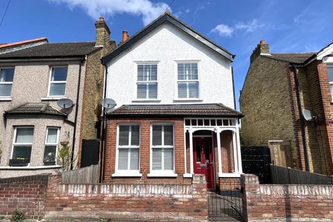 39 Albert Road, Bromley, BR2 9PT