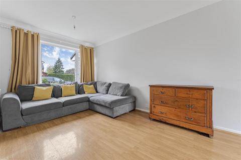 86 Brian Road, Harlington, Dunstable, LU5 6NH