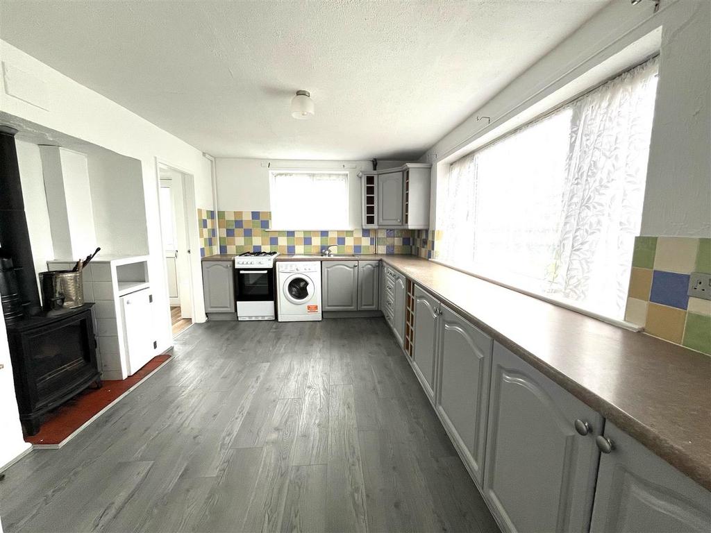 8 tuppenhurst .jpeg