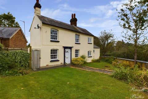 2 bedroom cottage to rent, Little Horwood, Nr. Milton Keynes