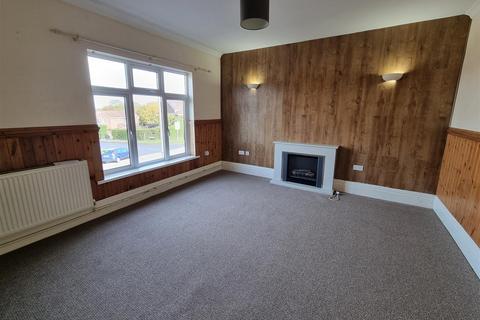 3 bedroom flat to rent, Harpers Flat