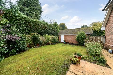 3 bedroom detached house for sale, Burnt Hill Way, Wrecclesham, Farnham, Surrey, GU10