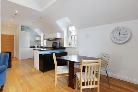 2 bedroom apartment for sale, Victoria Road, Farnham, Surrey, GU9