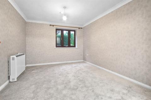 1 bedroom retirement property for sale, Churchgate, Cheshunt