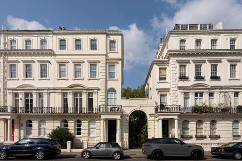 2 bedroom flat for sale, Kensington Park Gardens, London, W11