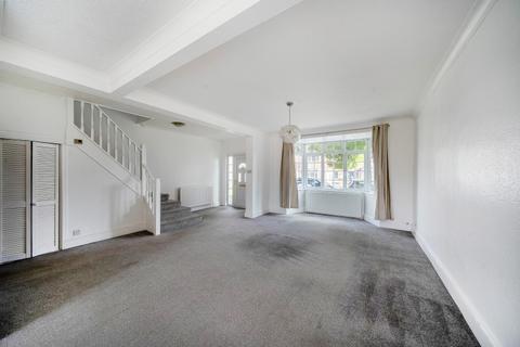 3 bedroom house to rent, Bramber Road London N12