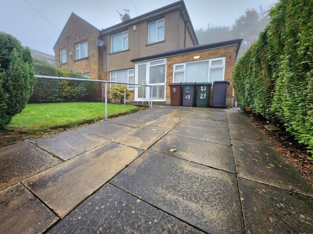 21 Heaton Park Drive BD9 5 QH