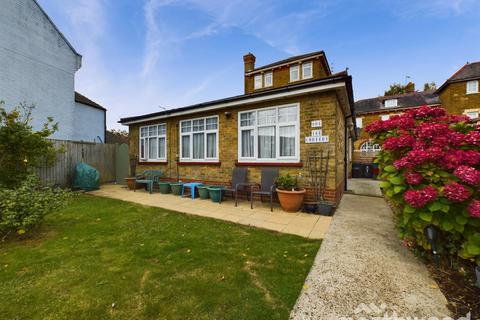 2 bedroom bungalow for sale, The Convent, Clacton-On-Sea CO15