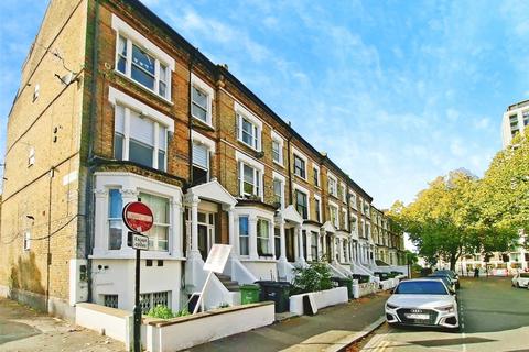 Stockwell Road, London, SW9