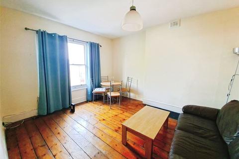 2 bedroom apartment to rent, Stockwell Road, London, SW9