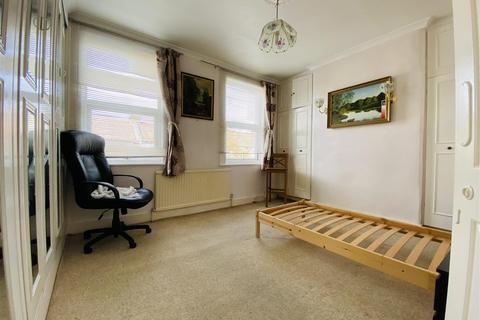 2 bedroom terraced house for sale, Sandown Road, London