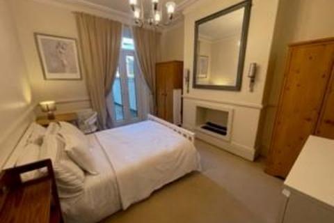 5 bedroom terraced house to rent, Heaton Grove, Heaton, Newcastle, Tyne and Wear