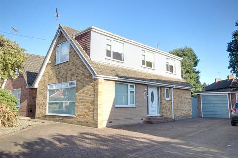 3 bedroom detached house for sale, Nunburnholme Avenue, North Ferriby