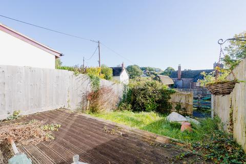 2 Linhay Park, Sandford, Crediton, EX17 4LL
