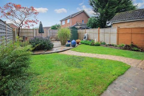 3 bedroom semi-detached house for sale, Naseby Close, Wellingborough NN8