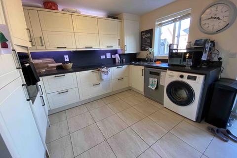 3 bedroom townhouse for sale, Herman De Stern Walk, Felixstowe, IP11