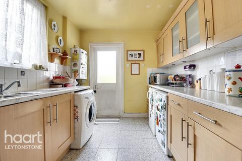 3 bedroom terraced house for sale, Dunedin Road, London