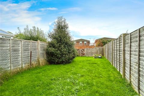 22 Calcott Park, Yateley, GU46 6JJ