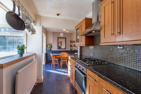 3 bedroom semi-detached house for sale, Leeds LS17