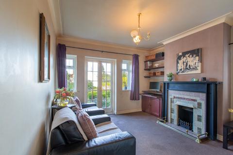 3 bedroom semi-detached house for sale, Leeds LS17