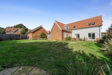 4 bedroom detached house for sale, The Pastures, Alderton, Woodbridge