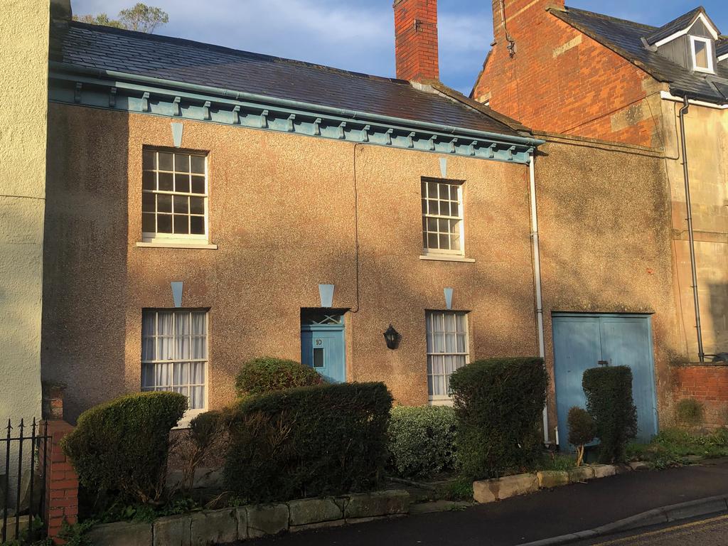 Front View of cottage